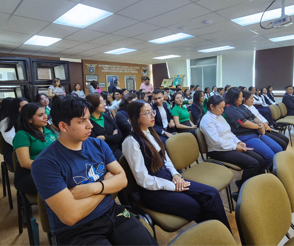 Éxito en los Intercambios Escolares: Conversatorio de Experiencias de Movilidad Nacional e Internacional